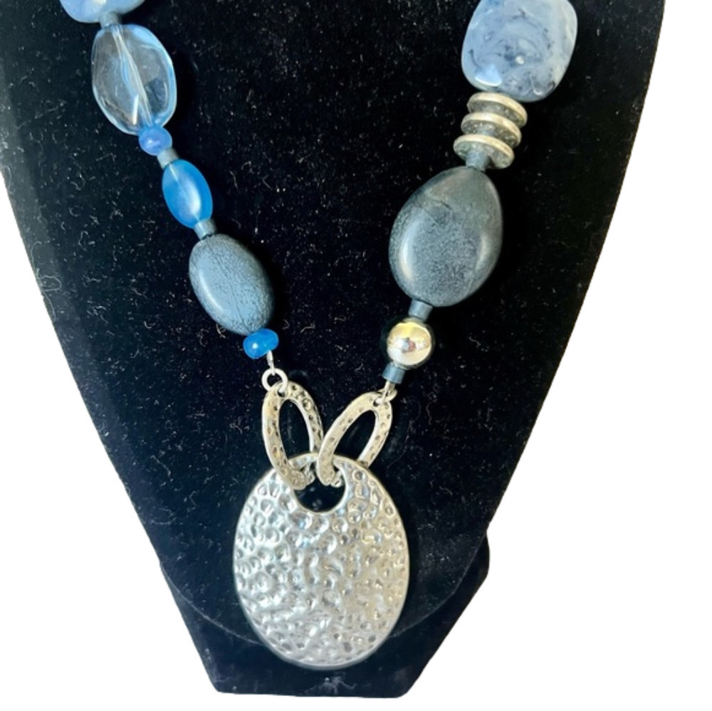 Blue And Gray Necklace - Picture 2 of 4